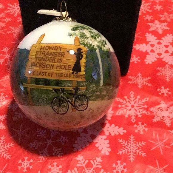 Vintage, ornament, or hand painted from the inside - Picture 1 of 2